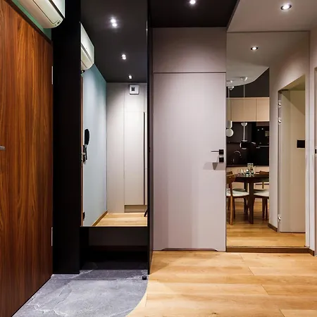 Deluxe Amber 스테그나