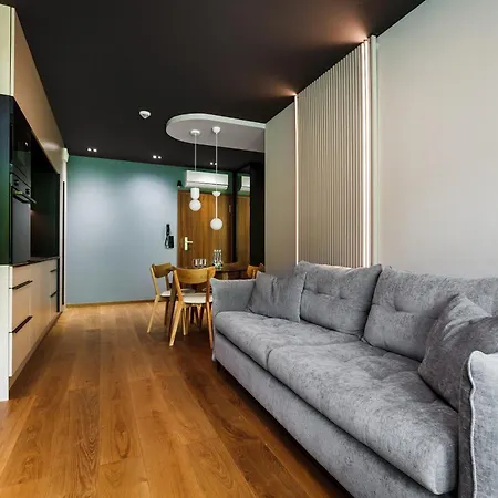 Deluxe Amber * 스테그나