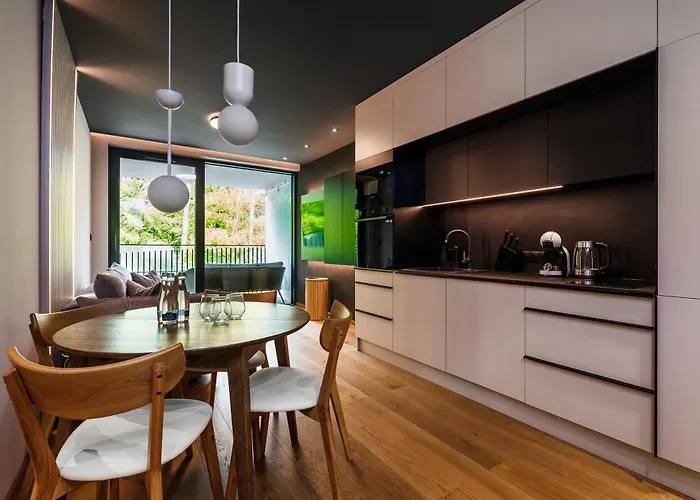 Deluxe Amber Apartament *